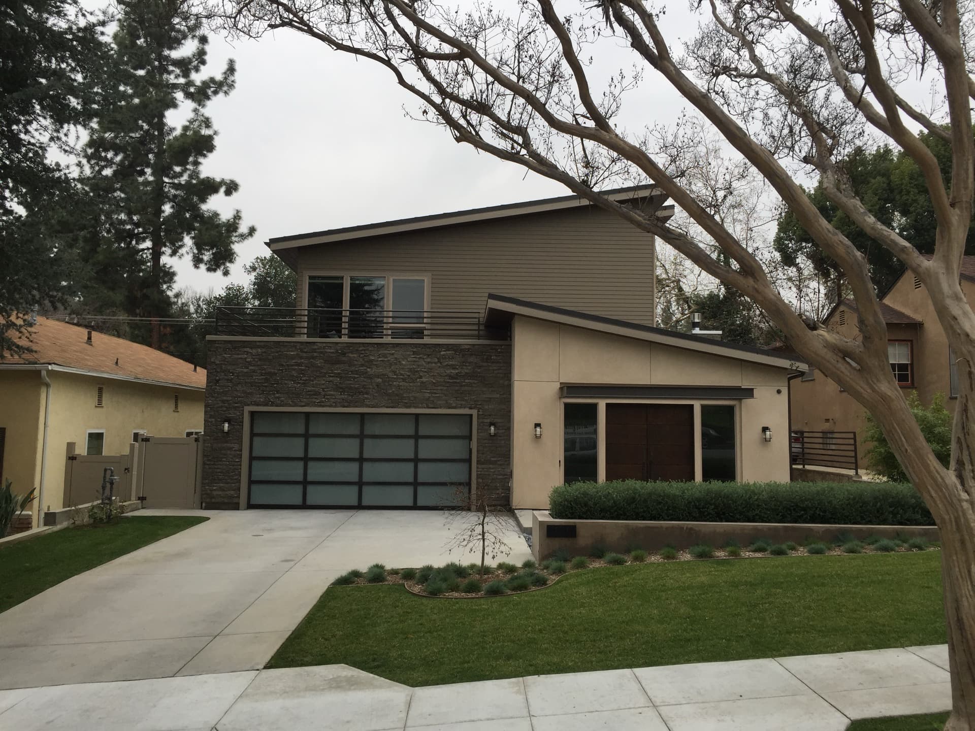 JJ's Construction - completed modern home