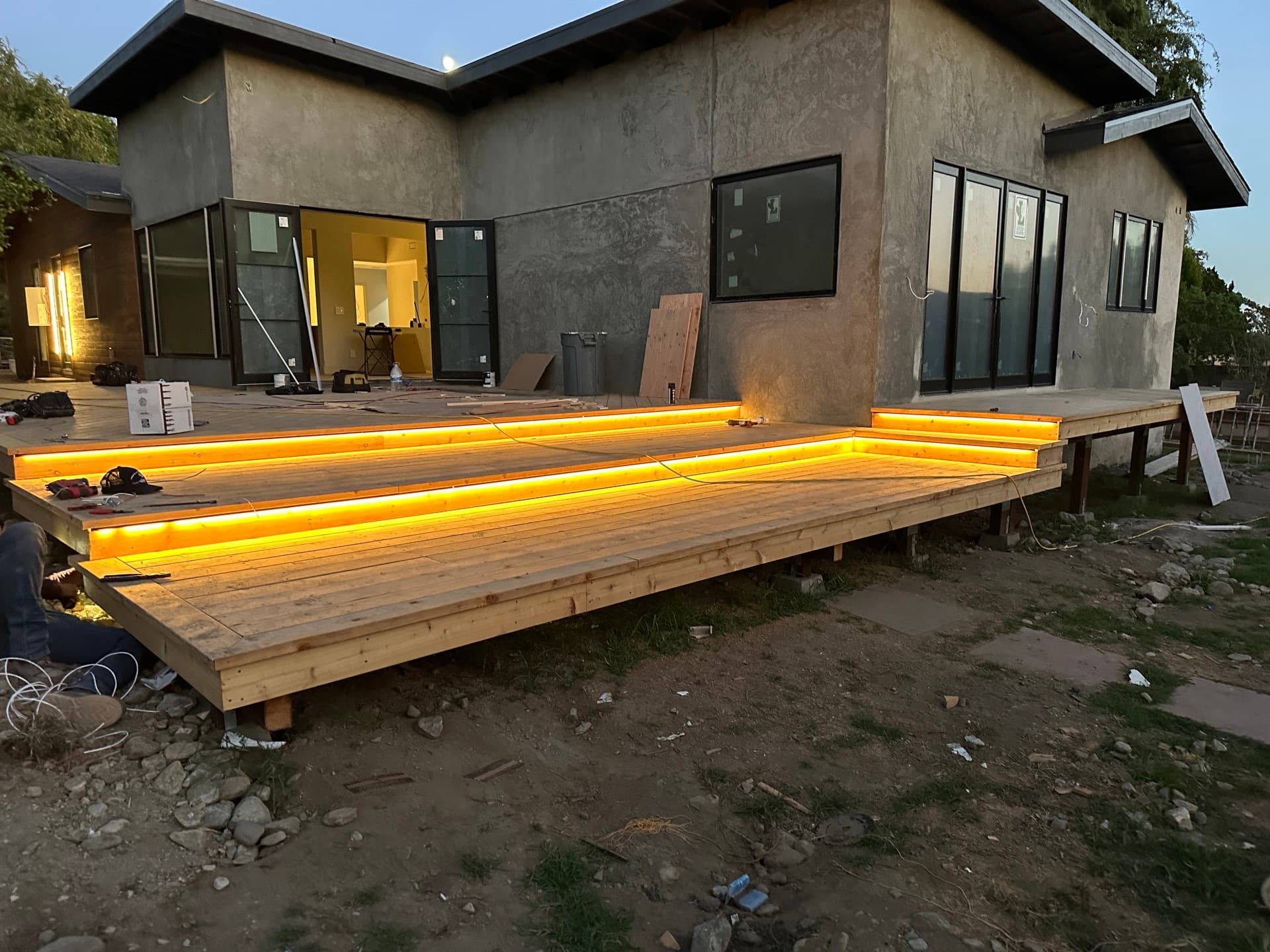 LED Multi-Level Deck